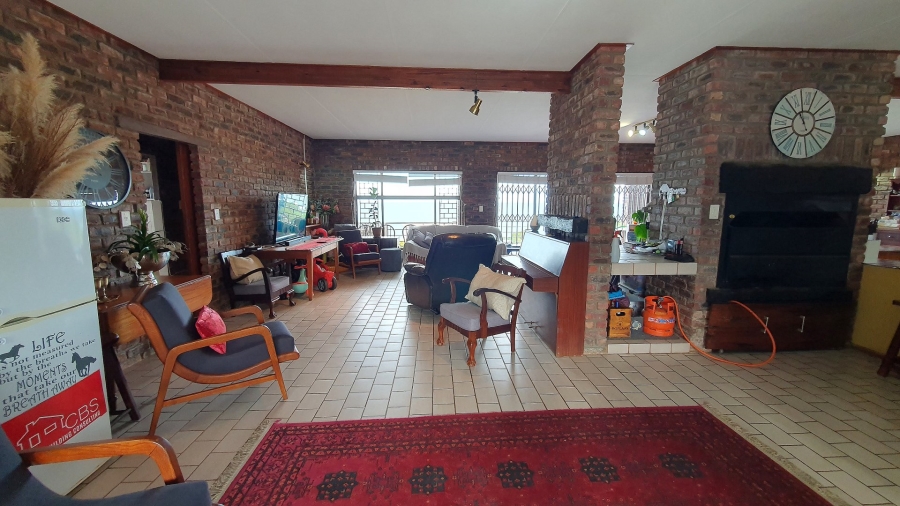 5 Bedroom Property for Sale in Dana Bay Western Cape